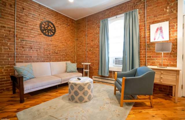 353 Elati St Gallery 3