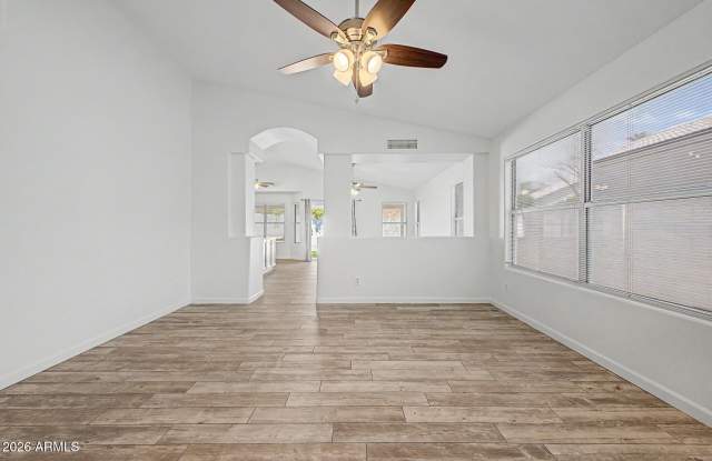 4348 E CAMPO BELLO Drive Gallery 4