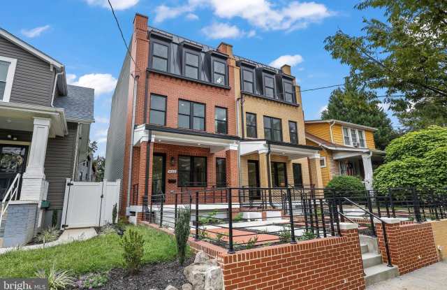 4411 ILLINOIS Avenue NW - 4411 Illinois Avenue Northwest, Washington, DC 20011
