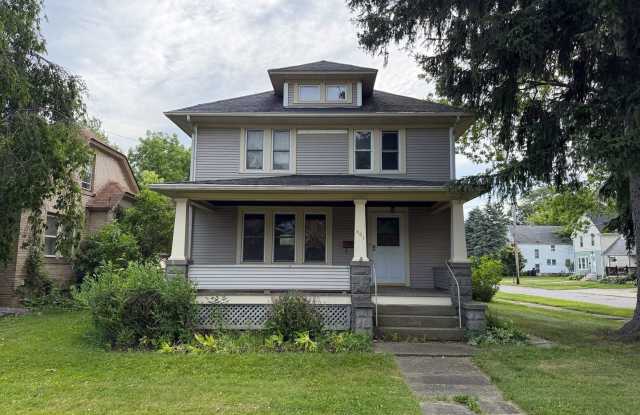Pet-Friendly 3-Bedroom Elyria Home with $1,500 Total Monthly Price! photos photos