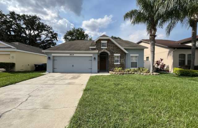 2825 Whistlewood Drive photos photos