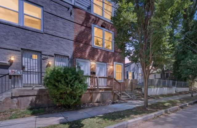Newly Built 4BR/3BA Two-Level Townhome with Parking - Minutes to Navy Yard & Capitol Hill photos photos
