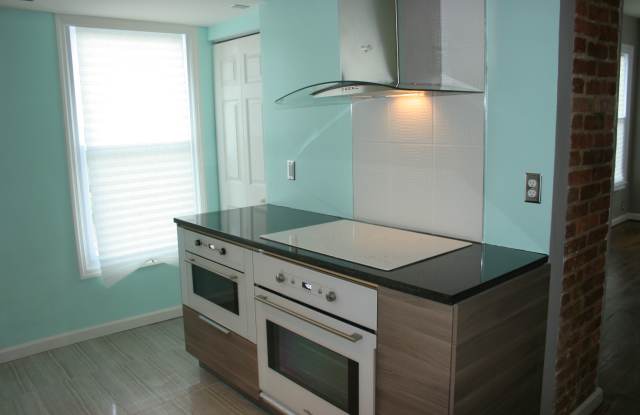 1040 6th Street Northeast - 202202 Gallery 2