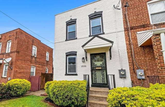 1530 HOWARD Road SE photos photos