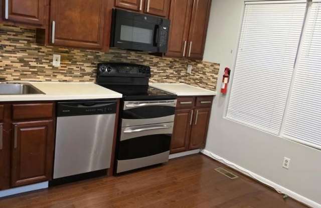20 DELAFIELD Court Gallery 2
