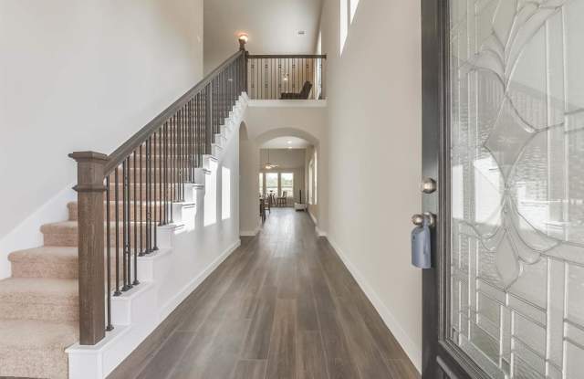 15714 Cairnwell Bend Drive Gallery 4
