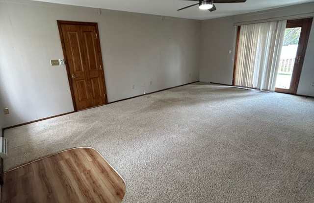 2 Bedroom 2 Bathroom House for rent in Hudson photos photos