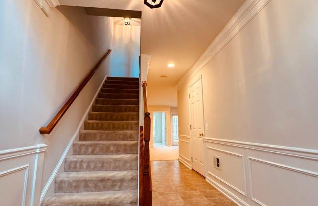 8936 SINGLELEAF Circle Gallery 3