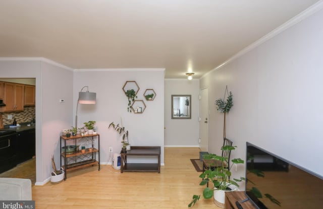 8877 TAMEBIRD COURT Gallery 3