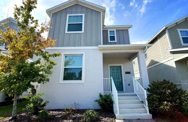 Move-In Ready! Fresh Interior Paint! Pet Friendly! Beautiful 4-Bedroom, 3.5-Bath Home in Tohoqua Community! Gallery 1