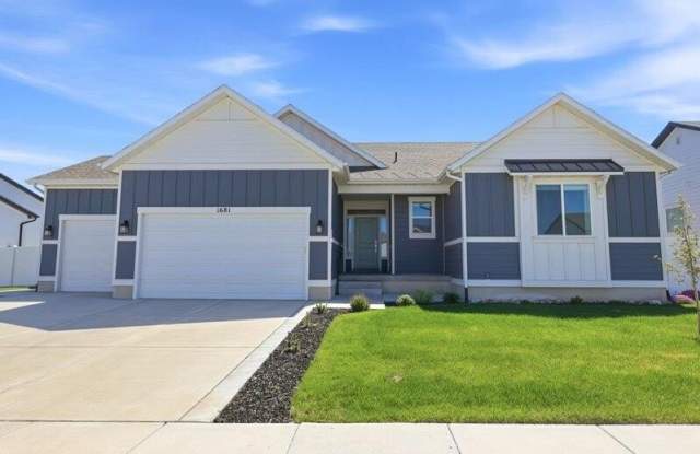 1681 S 1110 East Gallery 1