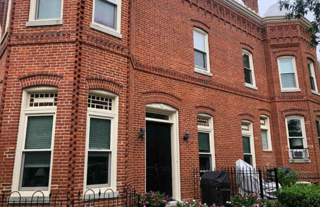 433 3rd Street Northeast - 433 3rd Street Northeast, Washington, DC 20002
