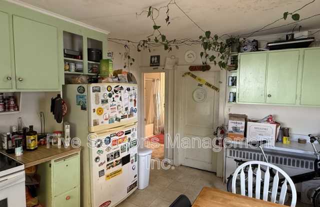 14 Dans Court - 14 Gallery 4