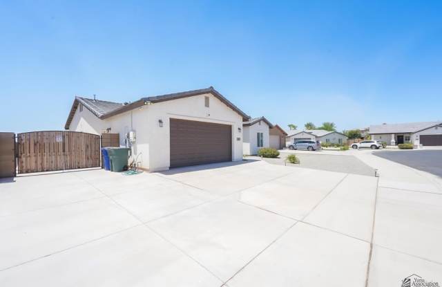 3457 W 39 LN Gallery 2