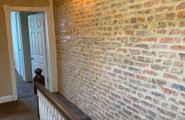 808 N MONTFORD AVENUE photos photos