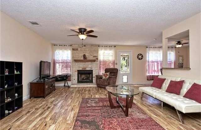 8709 Dandelion TRL Gallery 4