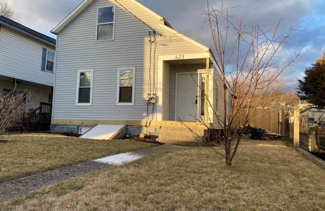 623 COLUMBIA Avenue unit: C photos photos