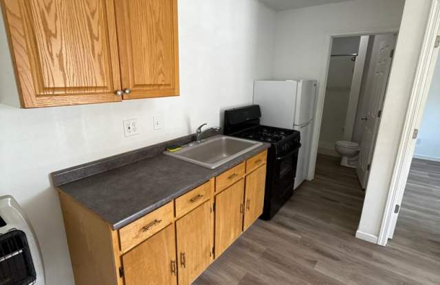 2.2 Miles to Oregon Tech and Sky Lakes Medical Center! Newly renovated 1bdrm photos photos