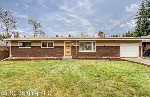 4610 192nd ST SW - 4610 192nd Street Southwest, Lynnwood, WA 98036