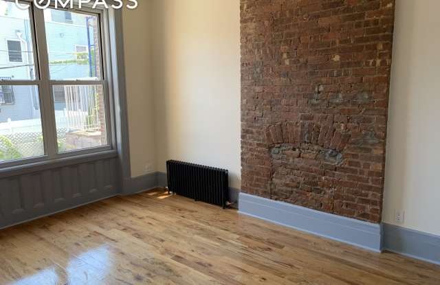 346 Chauncey Street Gallery 2