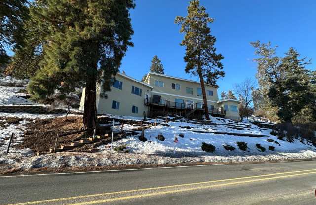 1731 Lakeshore Dr photos photos