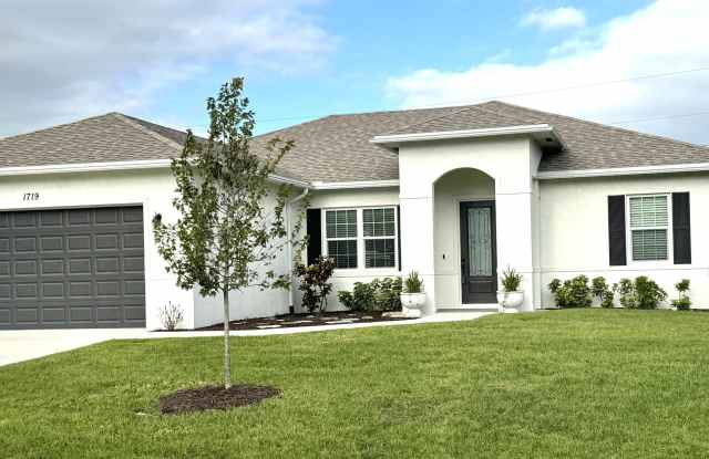 1719 SW Bradway Lane photos photos 1719 SW Bradway Lane photos photos