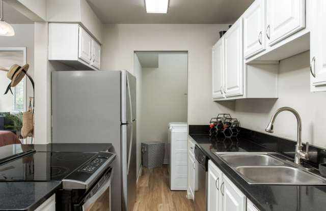 Edge DTC Gallery 4