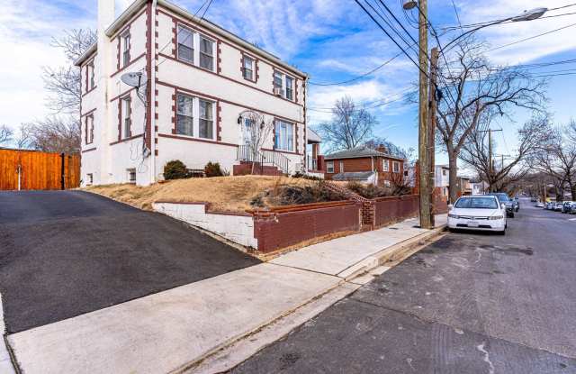 Spacious 3-Bedroom, 2.5-Bath Home with Gated Off-Street Parking in Benning / Lincoln Heights photos photos