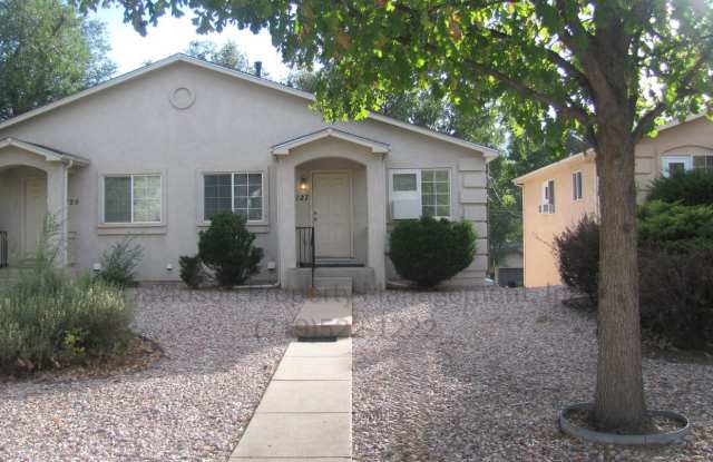 Great 3 Bedroom Unit in Old Colorado City photos photos