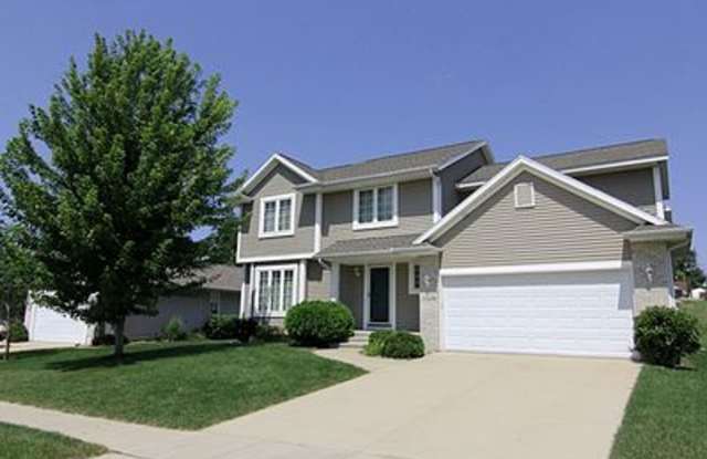 Great NE location - 4 bedroom 2.5 bath with attached 2 stall garage. Close to shopping  restaurants photos photos