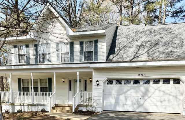 43974 WHITE CEDAR Lane photos photos