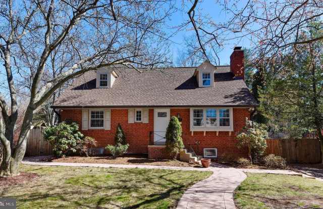 102 EVANS ST - 102 Evans Street, Rockville, MD 20850