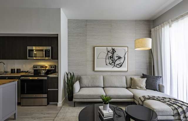 Resia Rayzor Ranch photos photos