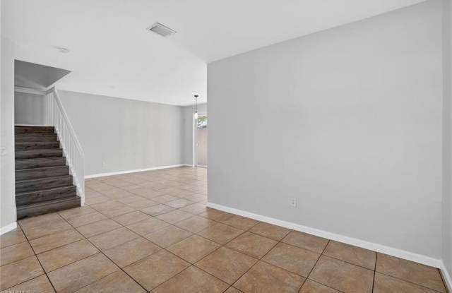 7013 Romana Way Gallery 3