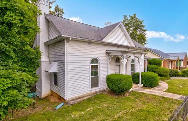 317 West Broadway Avenue photos photos