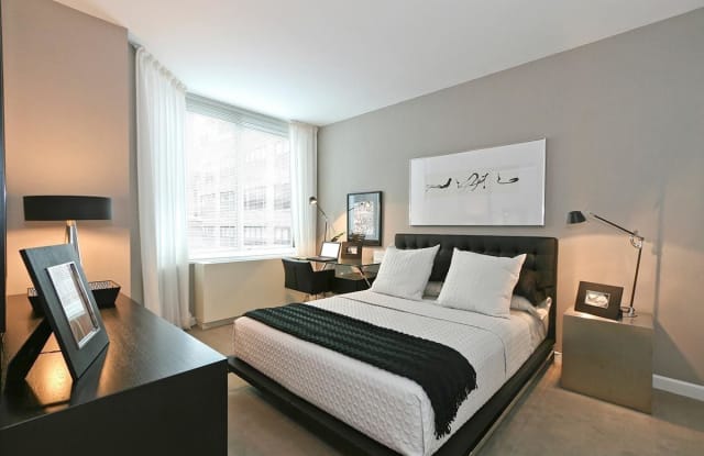 320 W 39th St - 320 West 39th Street, New York City, NY 10018
