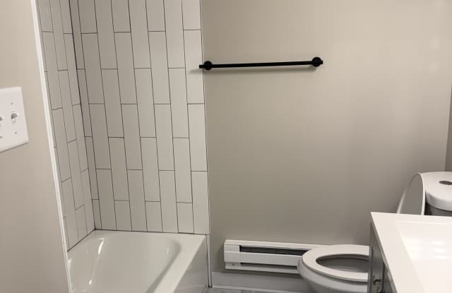4330 5th Avenue South - Basement Gallery 1