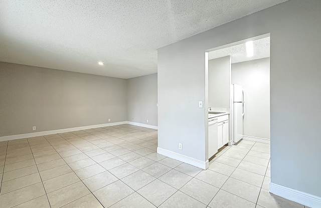 Beaitoful 2 bed 2 bath Condo in Boynton ! Gallery 3