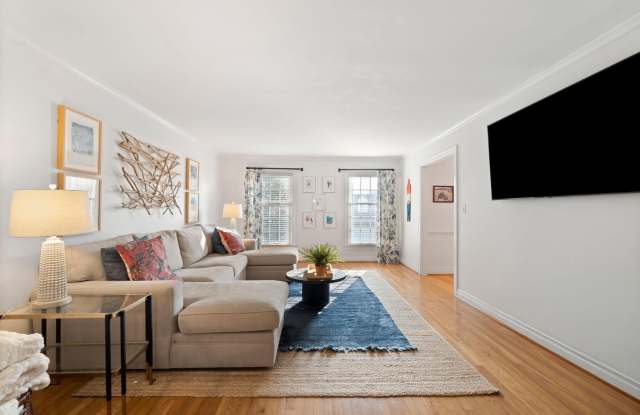2197 Taborlake Circle Gallery 4