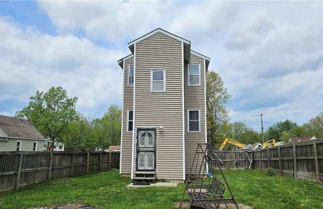 924 Grace St photos photos