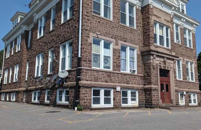 300 Elmira Street Gallery 2