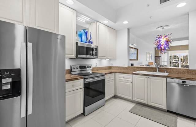 9 HARBOUR ISLE Drive E Gallery 4