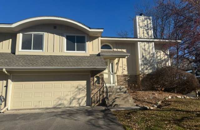 Beautifully Updated 3 Bed, 2 Bath, 2 Car Garage End Unit Townhome with Vaulted Ceilings - 13667 84th Place North, Maple Grove, MN 55369