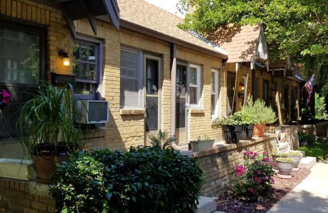 540 S. Bluff #2 photos photos