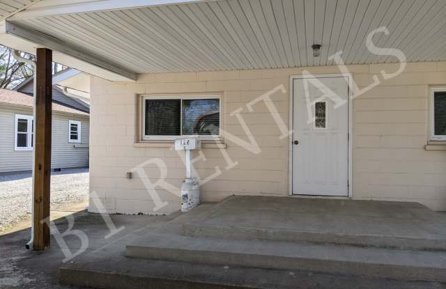 105 Greensburg Street - 2 photos photos