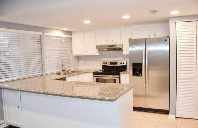 10849 Sandpiper Drive - 10849 Sandpiper Drive, Houston, TX 77096