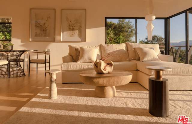 1435 South Crescent Heights Boulevard photos photos