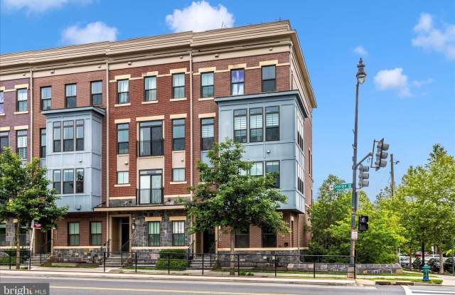 7201 GEORGIA Avenue NW photos photos