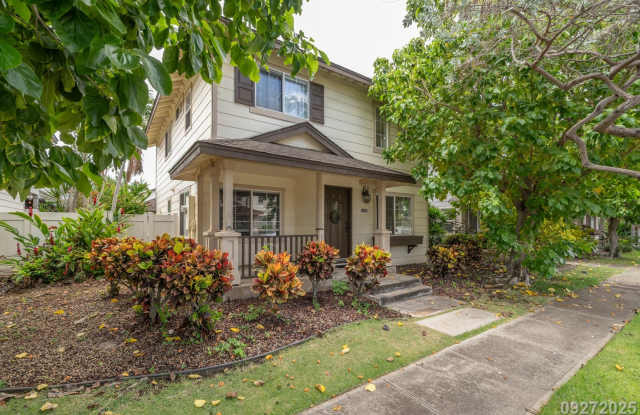 SF 3BR/2.5BA/2car garage in Ocean Pointe w/central AC! Gallery 1