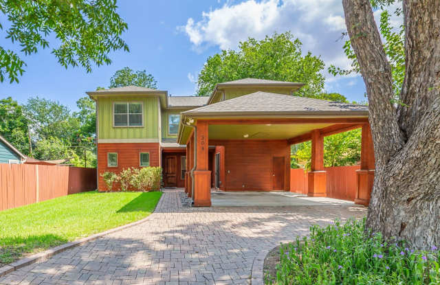 UT PRE-LEASE: Beautiful, Recently Constructed 6 bed/ 4 ba home in North Loop Area, Mins to UT photos photos